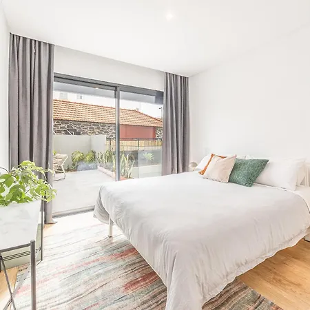 Sunny Luxury * Caniço